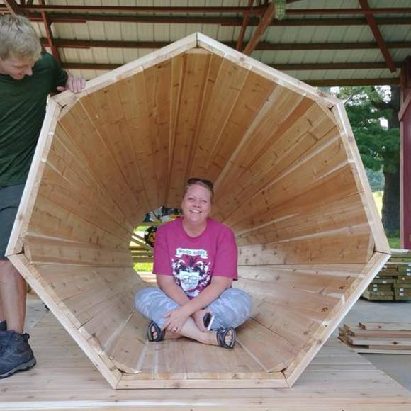 Meet your Posher, Aimee - Picture 1 of 1